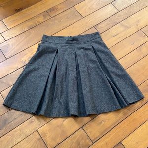 Benetton Woman’s Wool Skirt in Italian Size 46